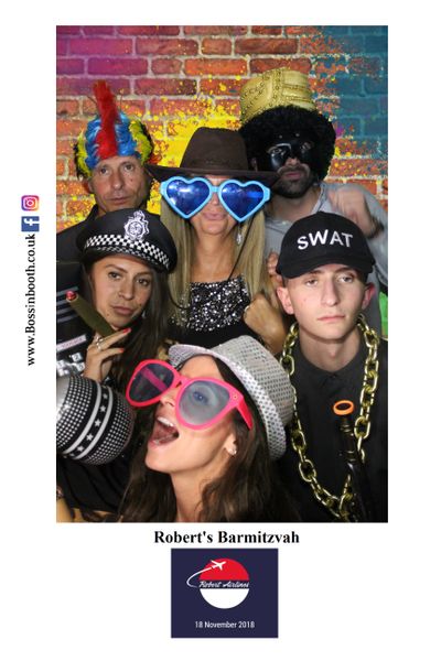 #barmitzvah #batmitzvah #2018 #wedding #party #nwlondon #eventplanner #photobooth #birthday #weddings #partyplanner #hiremirrormebooth #corporate #mirrorphotobooth #events #fun #hirephotoboothlondon #photobooth #partyplanning #magicmirrorhire #eventplanning #entertainment #parties #mitzvahs #2019photobooth #jewish #deejay #celebration